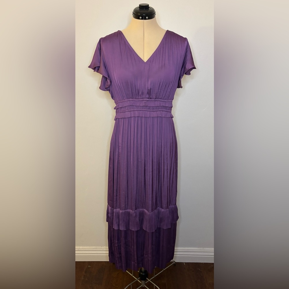 Joie Purple V-neck Pleated Tiered Midi Dress w/ Flutter Sleeves, Silky Feel, M